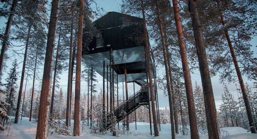 The 7th Room exterior Awe-inspiring Treehouse